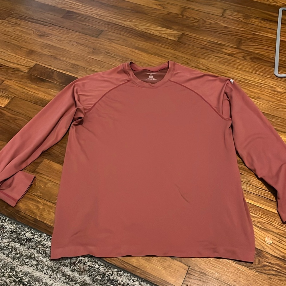 Fabletics long sleeve men’s shirt